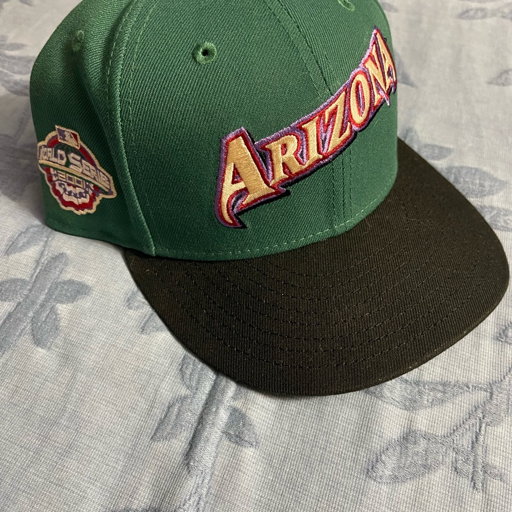 New Era Arizona Diamondbacks script fitted hat